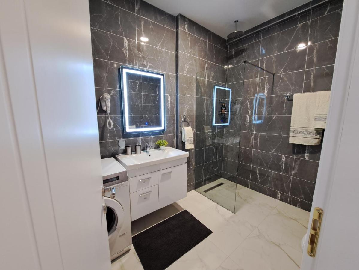 Mamani Apartments Saranda ภายนอก รูปภาพ
