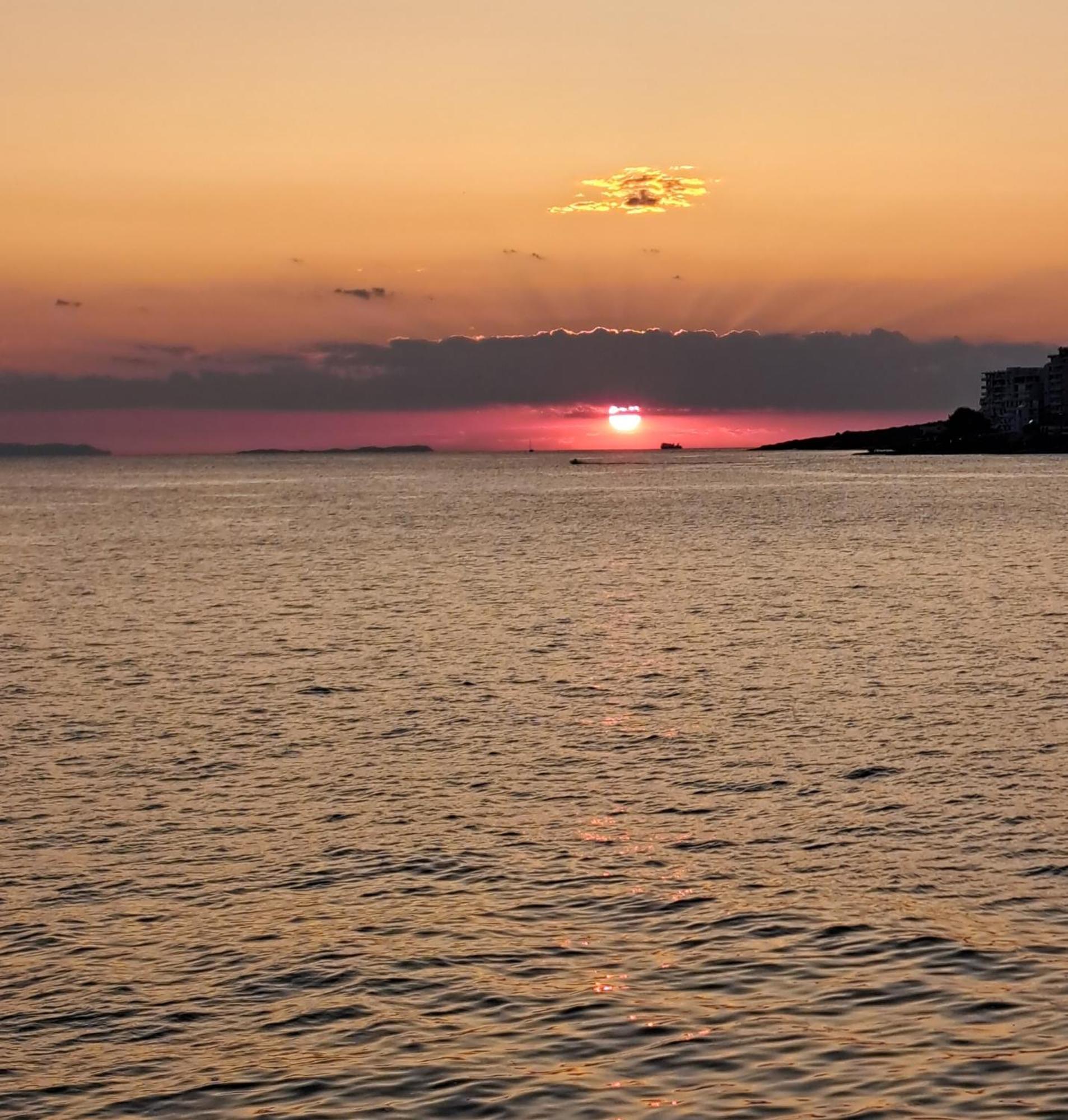 Mamani Apartments Saranda ภายนอก รูปภาพ